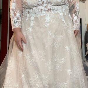 Azazie Lace Wedding Dress in Cream and White